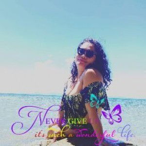 Emz Reuterz profile icon