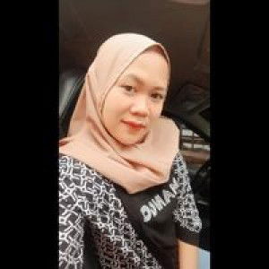 Selvi Ariyanti profile icon