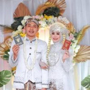 Shinta Pertiwi profile icon