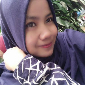 Elis putri Kencana profile icon