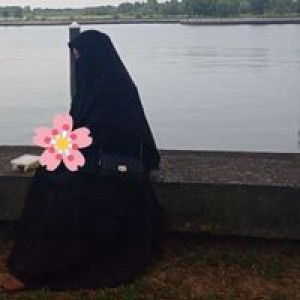 Noorshahida Ahmad profile icon