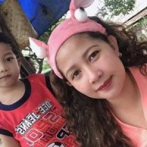 Roselie Piadora profile icon