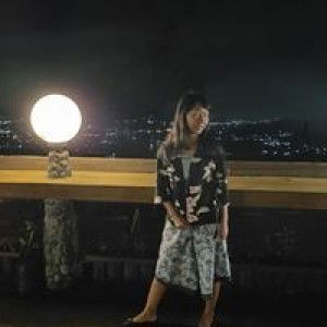 Galuh Wijayanti Ce'moet profile icon