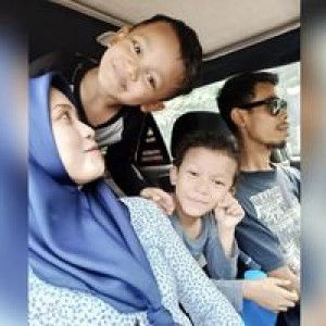 Nor Aini profile icon