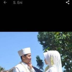 Enny Putri Ragell profile icon