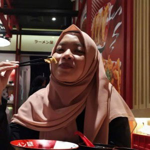 N Azizah profile icon