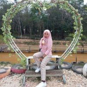 Sari Yati profile icon