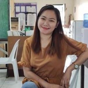 Paola Veronica Estolano Miranda profile icon