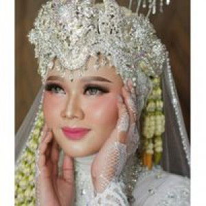 Fani Nuraini profile icon