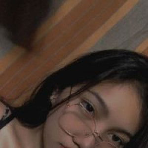 Juliana Mae Llamis profile icon