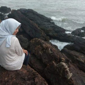 Nur Handayani profile icon