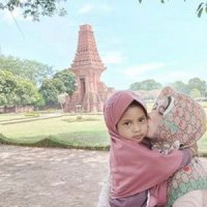 Ulfa OktaViana profile icon