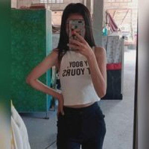 พลอย ย. profile icon