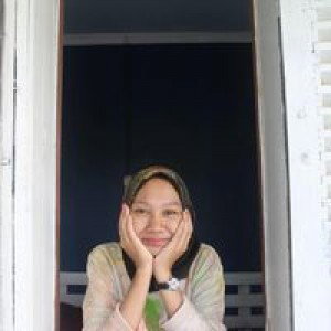 Dwi Lestari profile icon