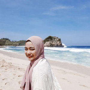 Deby Wulan profile icon