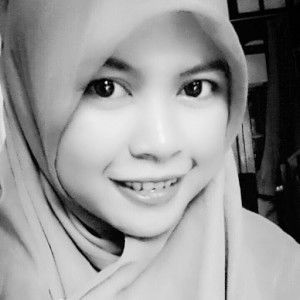 Risa Rahmawati profile icon