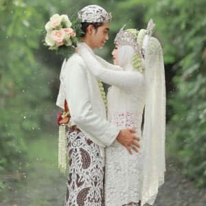 Dwi Ayu Lestari profile icon