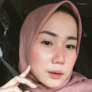 Nur Fajrina profile icon