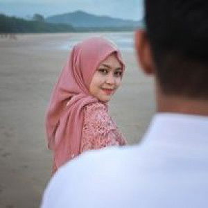 Bella Riska profile icon