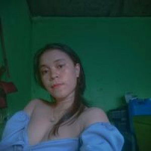 Alaika Flores profile icon