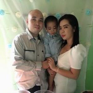 Louella Marie Molina-Jadraque profile icon