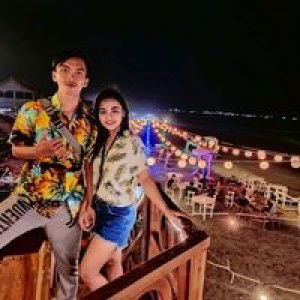 Neny Yulianti profile icon