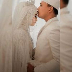 Desi Suci profile icon