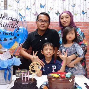 NIK NUR HAZWANI profile icon