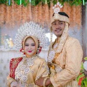 Shry Wahyuni Hatik profile icon