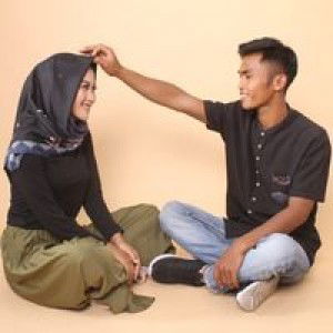 Ayu afrinita profile icon