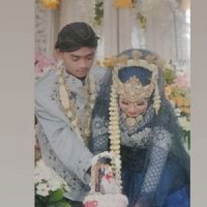 Mey Indarwati profile icon