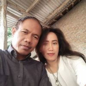 Rini Perjuani profile icon