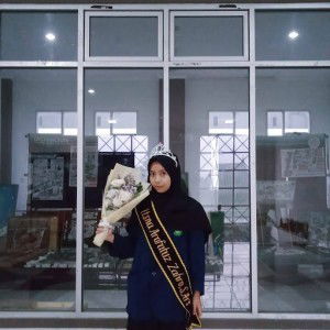 Itsna Arofatuz Zahro profile icon