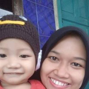 Titin Supriatin profile icon