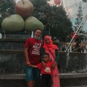 Rhiska Tri Kumalasari profile icon