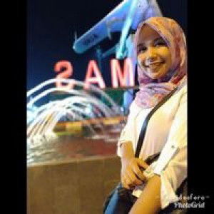 Astrid Safera profile icon