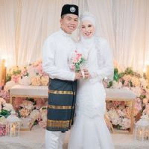 CHE YUS HUSNA profile icon