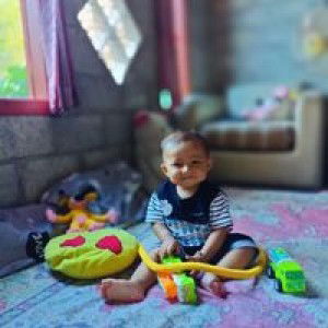 Rica Elviani profile icon