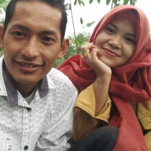 Desi putri Yanti profile icon