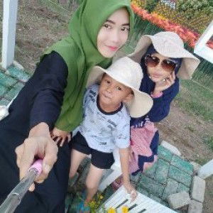 meykey vlog profile icon