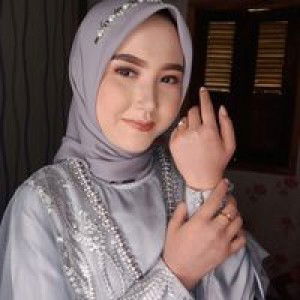 Yuli Puspita profile icon