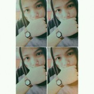 Riia Cahyani profile icon