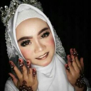 Triyanti profile icon