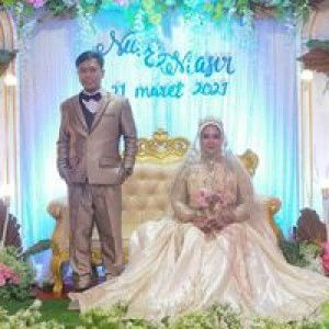 Nia Kurnia profile icon