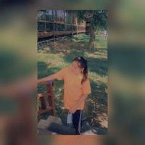 เเม่มด' น้อย profile icon