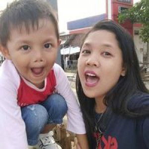 Erni Umi Yuliani profile icon