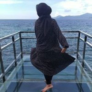 Rani Rahayu Madhaningrum profile icon