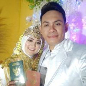 Devi Elmateana profile icon