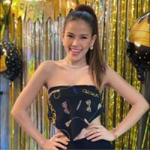 Queen Marnie Ty profile icon