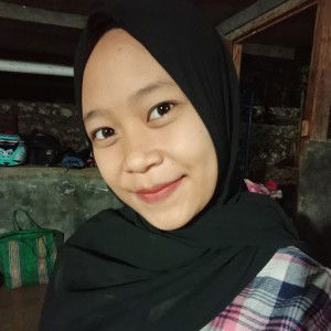 Intan Ratna Saputri profile icon